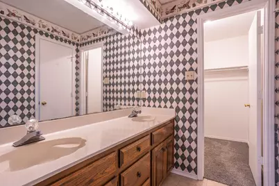 362 S Stewart Drive, Lancaster, TX 75146 - Photo 16