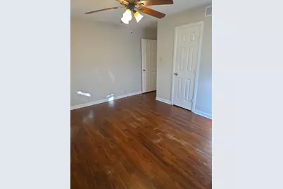 1811 W College Street, Sherman, TX 75092 - Photo 4