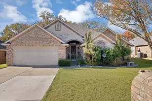 305 Charlie Way, Weatherford, TX 76087 - Photo 2