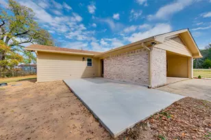 815 Clarksville Rd, Bogata, TX 75417 - Photo 24