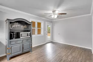 815 Clarksville Rd, Bogata, TX 75417 - Photo 12