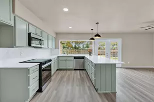 1105 Bass Dr, Plano, TX 75025 - Photo 10