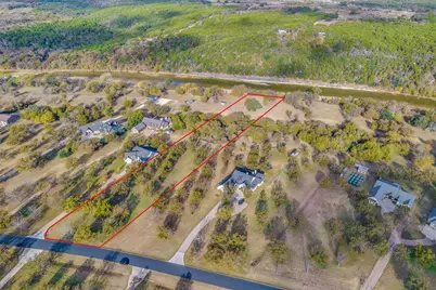 11008 Orchards Boulevard, Cleburne, TX 76033 - Photo 10