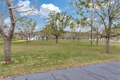 11008 Orchards Boulevard, Cleburne, TX 76033 - Photo 6