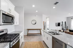 425 Passenger Trl, Fort Worth, TX 76131 - Photo 10