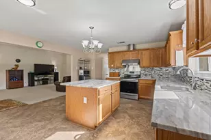 2220 Cross Timbers Dr, Lowry Crossing, TX 75069 - Photo 12