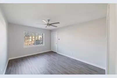 2717 Patricia Lane #B, Garland, TX 75041 - Photo 4