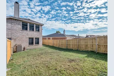 2917 Mayfair Lane, Lancaster, TX 75134 - Photo 38