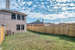 2917 Mayfair Ln, Lancaster, TX 75134 - Photo 38