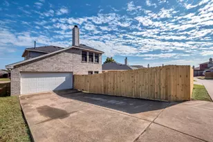 2917 Mayfair Ln, Lancaster, TX 75134 - Photo 36