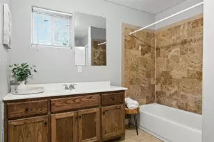 5720 Frisco Ave, Forest Hill, TX 76119 - Photo 22