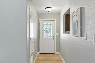 5720 Frisco Ave, Forest Hill, TX 76119 - Photo 4