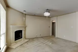 7314 Chapel Mesa Ct, Dallas, TX 75249 - Photo 4