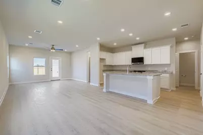 465 Suffolk Drive, Ferris, TX 75125 - Photo 4