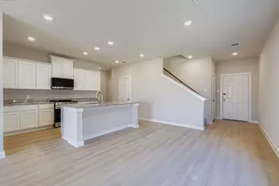 465 Suffolk Drive, Ferris, TX 75125 - Photo 8