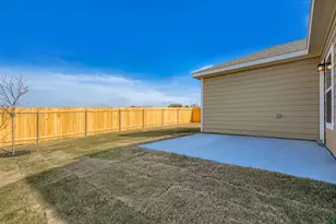 465 Suffolk Dr, Ferris, TX 75125 - Photo 26