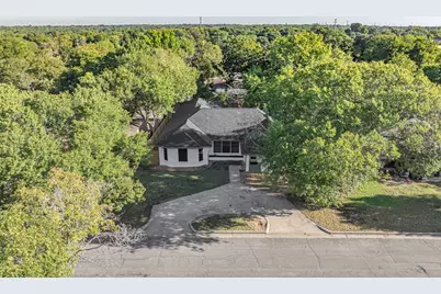 7437 Eccles Drive, Dallas, TX 75227 - Photo 2