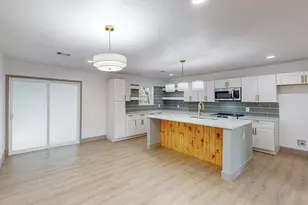 7437 Eccles Dr, Dallas, TX 75227 - Photo 10