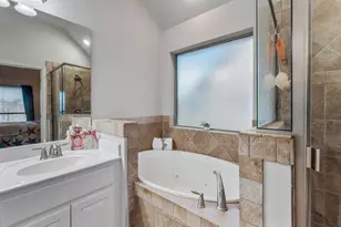 2936 Willow Ridge Cir, Granbury, TX 76049 - Photo 24