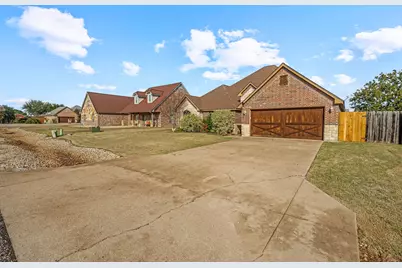 2936 Willow Ridge Circle, Granbury, TX 76049 - Photo 4