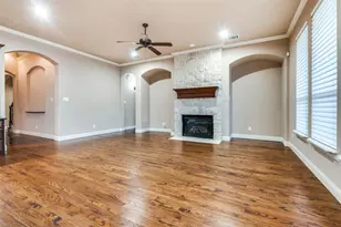 1854 Masters Dr, DeSoto, TX 75115 - Photo 10