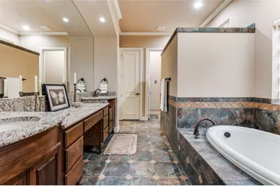 1854 Masters Drive, DeSoto, TX 75115 - Photo 16