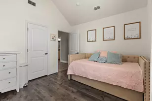 9708 Puma Tr, Godley, TX 76044 - Photo 26