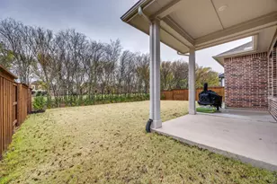 1815 Bell Ct, Van Alstyne, TX 75495 - Photo 2