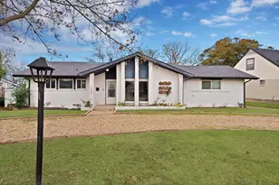 1205 Golden Trophy Dr, Dallas, TX 75232 - Photo 2