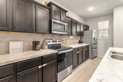 1257 Jones Trail, Lewisville, TX 75077 - Photo 6