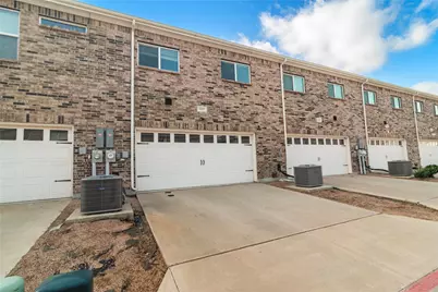 1257 Jones Trail, Lewisville, TX 75077 - Photo 2