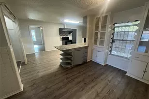 4651 C L Veasey Blvd, Dallas, TX 75216 - Photo 16