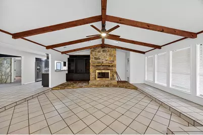 309 Jean Court, Springtown, TX 76082 - Photo 8