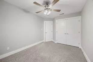 901 W Collins St, Denison, TX 75020 - Photo 14