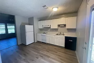 4209 Quail Ridge Ct, Granbury, TX 76049 - Photo 4