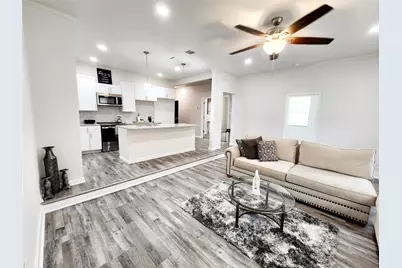 2000 May Street, Fort Worth, TX 76110 - Photo 4