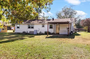 1805 Stevens St, Bridgeport, TX 76426 - Photo 18