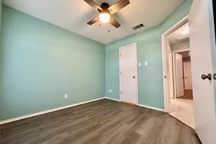 205 N Meadowview Dr, Waxahachie, TX 75165 - Photo 26