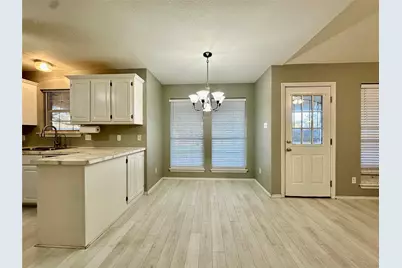 205 N Meadowview Drive, Waxahachie, TX 75165 - Photo 10