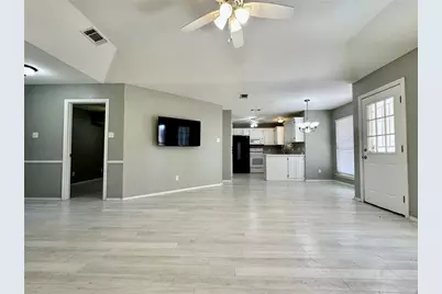 205 N Meadowview Drive, Waxahachie, TX 75165 - Photo 12