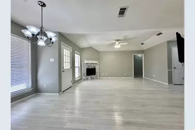 205 N Meadowview Drive, Waxahachie, TX 75165 - Photo 14