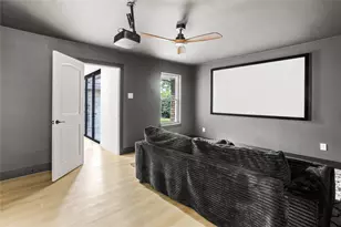 1513 Carriage Ln, Garland, TX 75043 - Photo 14