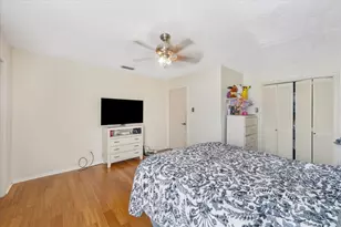 1301 Memory Ln, Arlington, TX 76011 - Photo 12