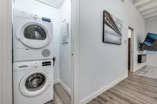 6211 W Northwest Hwy, Dallas, TX 75225 - Photo 8