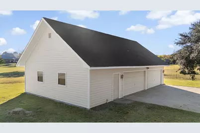 6510 Pleasant Valley Place, Sachse, TX 75048 - Photo 4