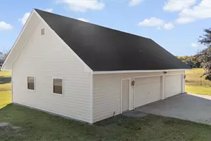 6510 Pleasant Valley Pl, Sachse, TX 75048 - Photo 4