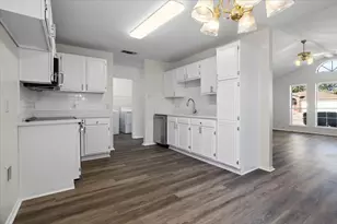 3744 Chaddybrook Ln, Fort Worth, TX 76137 - Photo 14