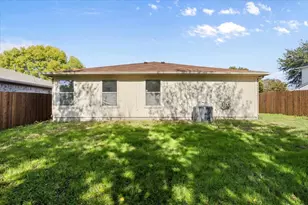 3744 Chaddybrook Ln, Fort Worth, TX 76137 - Photo 4