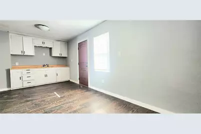 8525 Oak Haven Lane, Dallas, TX 75217 - Photo 6