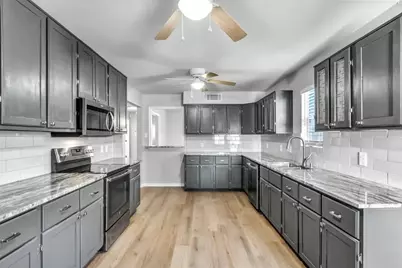 1915 Shaw Street, Dallas, TX 75212 - Photo 8